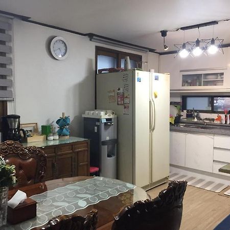 Duri Guest House Seoul Bagian luar foto