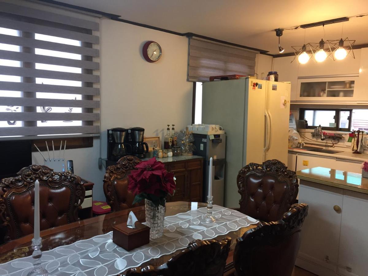 Duri Guest House Seoul Bagian luar foto