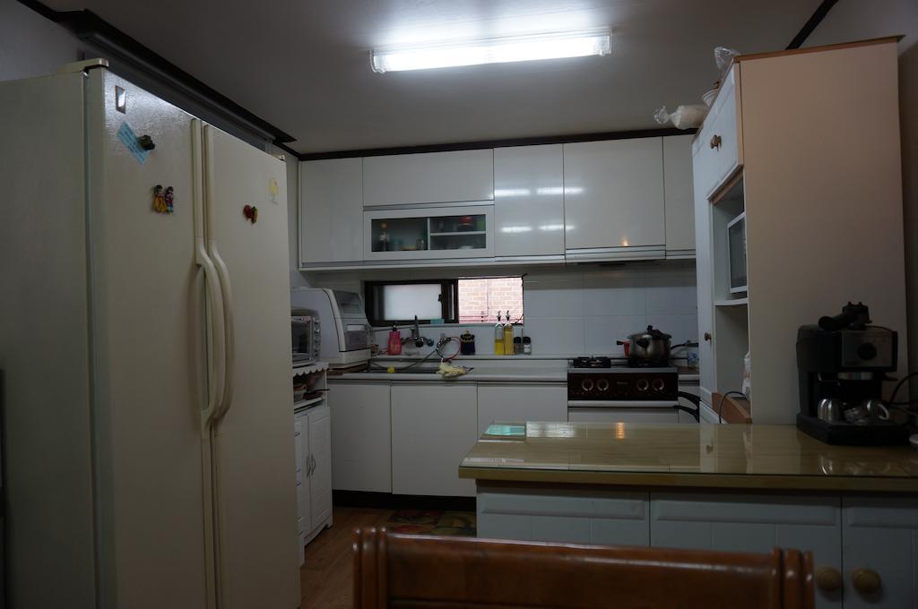 Duri Guest House Seoul Bagian luar foto